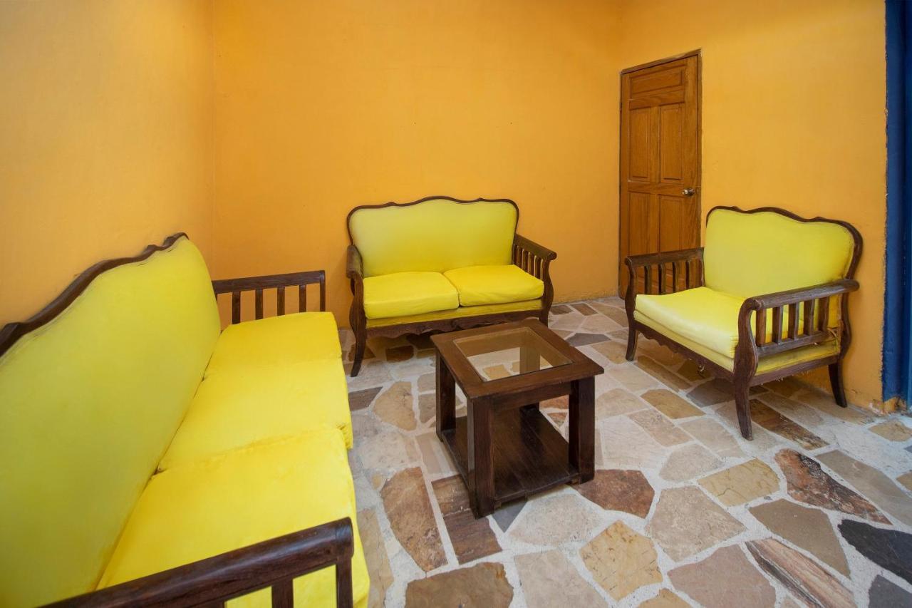 Hotel Casa De Huespedes Hidalgo Tehuacán エクステリア 写真