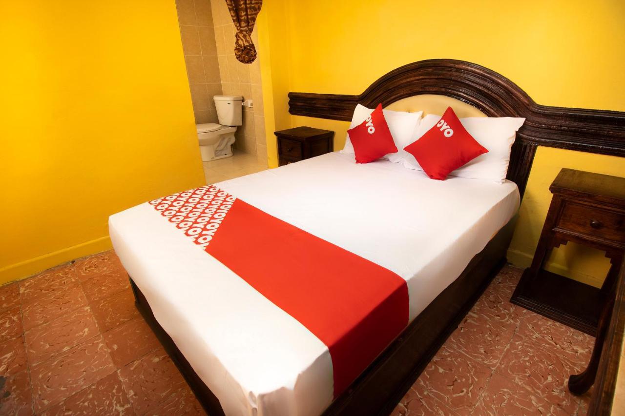 Hotel Casa De Huespedes Hidalgo Tehuacán エクステリア 写真
