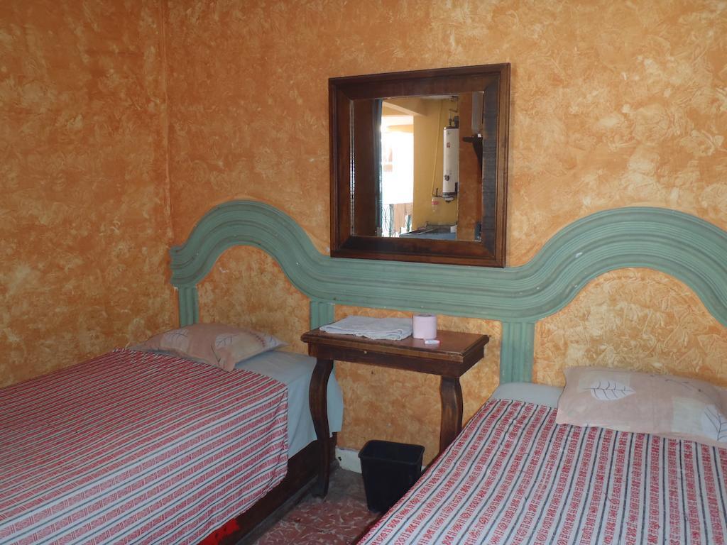 Hotel Casa De Huespedes Hidalgo Tehuacán 部屋 写真